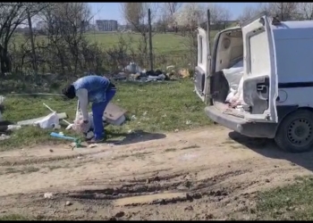 Se confiscă mașinile nesimțiților care aruncă gunoaie pe domeniul public al Timișoarei