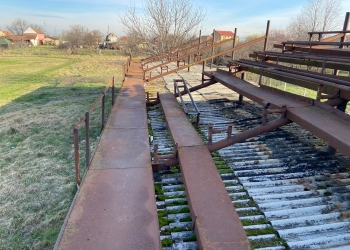Focar de infecție la baza sportivă în paragină din zona Mircea cel Bătrân. Se va amenaja alta modernă FOTO