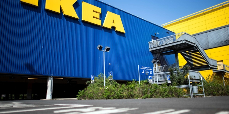 IKEA: Salariile pentru angajații din magazinul din Timișoara pornesc de la 3.000 lei
