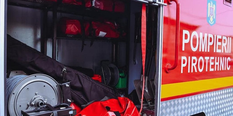 Bombă descoperită în curtea unei școli din vestul țării