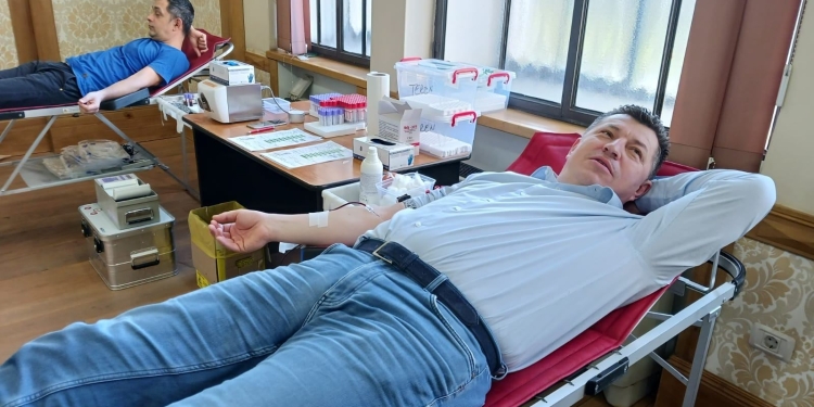 40 de angajați ai Primăriei Timișoara au donat sânge