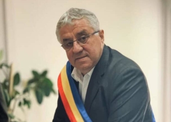 Încă o reușită a primarului de Recaș! Rămâne în funcție, dar cu o tăiere salarială de 10%