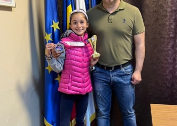 Angela Cozma, campioana din Moravița uimește prin performanțele ei