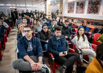 Oportunități de carieră în IT pentru studenți, la Universitatea „Aurel Vlaicu” din Arad