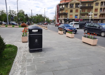 240 de noi coșuri de gunoi vor fi montate pe străzile Timișoarei
