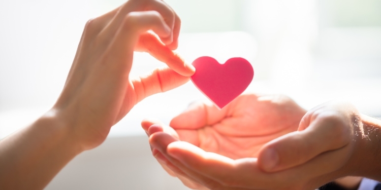 Femeile creștine din Timișoara au ajutat zeci de oameni de Paște, prin proiectul „Adoptă o familie”