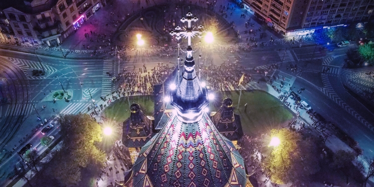 Mii de credincioși, la slujba de Înviere de la Catedrala Mitropolitană din Timișoara