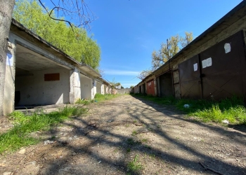 Zeci de garaje din zona Șagului vor fi demolate pentru a fi create noi locuri de parcare și spații verzi