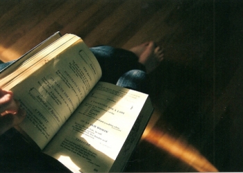 Trei scriitori importanți le citesc deținuților de la Penitenciarul Timișoara