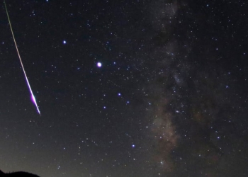 Ploaie de stele căzătoare în acest weekend