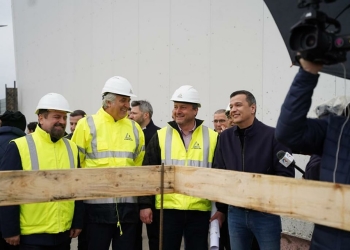 Ministrul Grindeanu, mulțumit de stadiul lucrărilor la noul terminal de pasageri al aeroportului din Timișoara FOTO