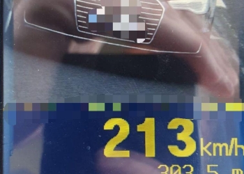 Un șofer maghiar a vrut să decoleze din România, cu mașina! A fost depistat pe A1, cu peste 200 km/h