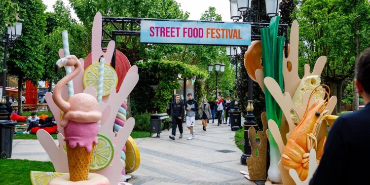 24 de restaurante pe roți, la Street Food Festival, în Iulius Town Timișoara