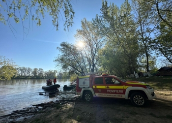 VIDEO Continuă căutările celor 4 dispăruți în apele Mureșului