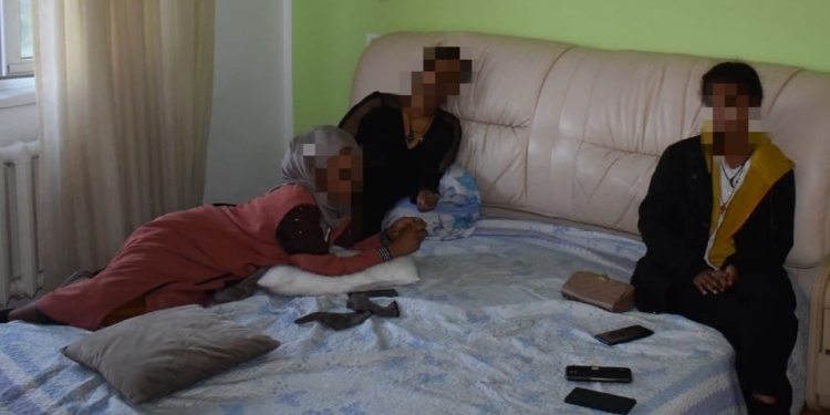 FOTO & VIDEO. Misiune contracronometru, după un apel la 112. Trei femei ținute captive