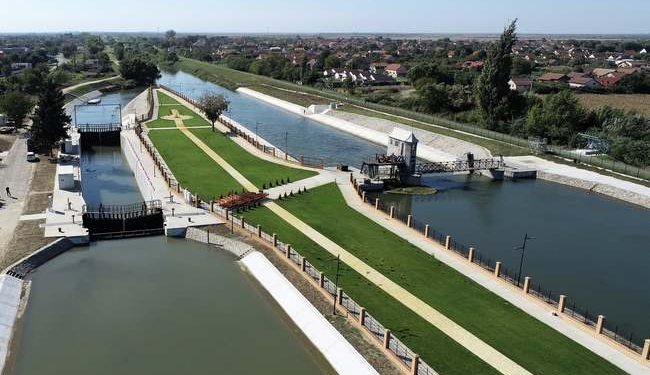 Prima ambarcațiune va trece granița pe Bega între România și Serbia, în weekend