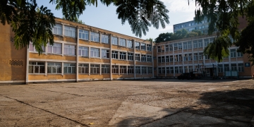 Două licee din Timișoara se transformă în școli verzi, inteligente