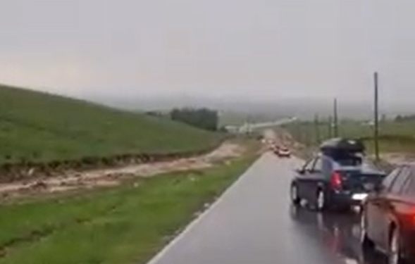 VIDEO Potopul de pe colinele Recașului! Dezastrul lăsat de ploaia torențială