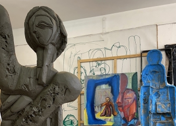 „Realități îndepărtate”, expoziție de sculptură și pictură la Galeria Jecza din Timișoara