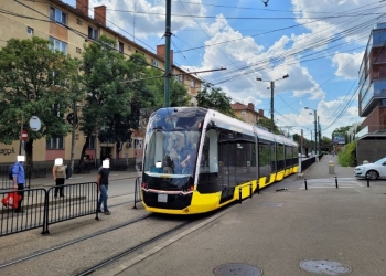 Vom avea tramvaie galbene pe străzile Timișoarei. Liberalii se opun