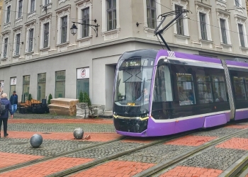 Flota de tramvaie noi din Timișoara va fi completată cu încă două garnituri