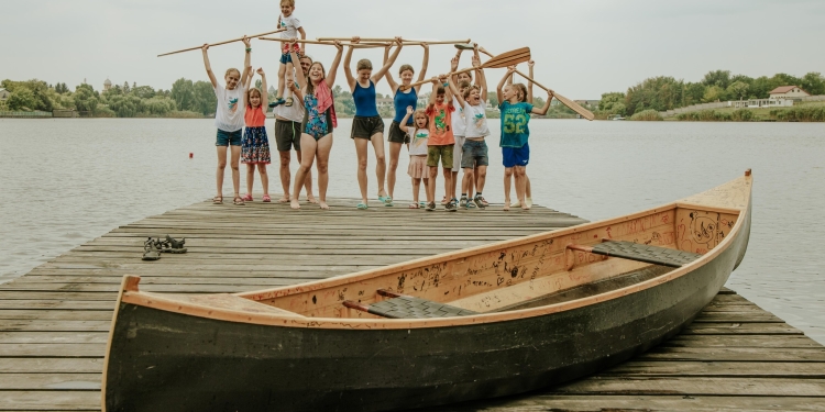 Atelier de construcție de bărci, în iulie, la Timișoara