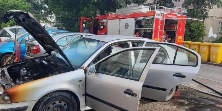 Două incendii la autoturisme în Timișoara în decurs de câteva ore