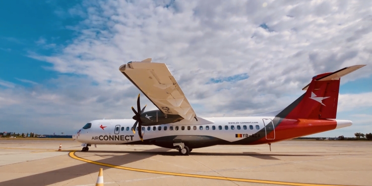 Din Timișoara până la Constanța cu avionul, începând de miercuri