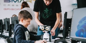 28 de licee din Timișoara vor avea laboratoare inteligente. Finanțări europene de două milioane de euro, atrase