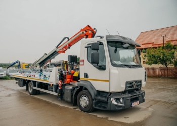 O nouă mașină de ridicări a vehiculelor lăsate aiurea, cumpărată de Primăria Timișoara