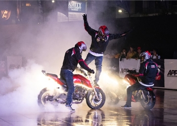 Show-uri pe motocicletă, ATV și kart. Eveniment cu multă adrenalină la Timișoara