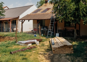 Numeroși oameni cu suflet mare, alături de centrul Fundației Timișoara 89, închis de autorități