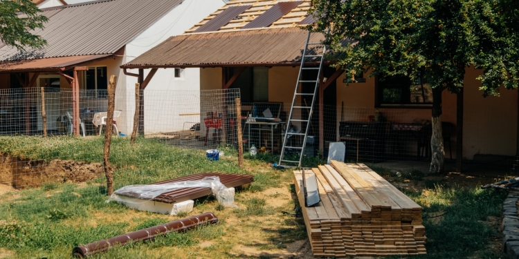 Numeroși oameni cu suflet mare, alături de centrul Fundației Timișoara 89, închis de autorități