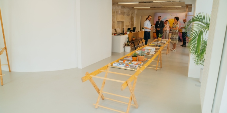 Infocentrul turistic al Timișoarei așteaptă din nou vizitatorii pe str. Alba Iulia