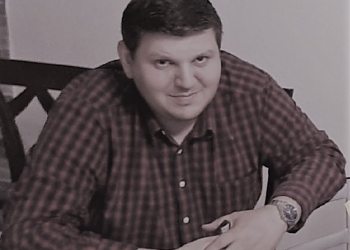 Directorul unei școli din Timiș, găsit decedat pe litoral