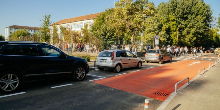 Mai multe școli din Timișoara vor avea puncte de îmbarcare/debarcare
