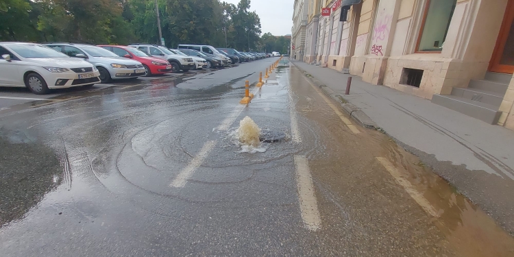 „Fântână arteziană” în centrul Timișoarei