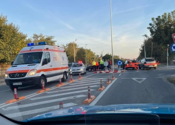 Trafic blocat în Giroc! Accident într-unul dintre sensurile giratorii