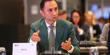 Contre între Nica și Simonis, după ce șefului PNL Timiș i-a fost clasat dosarul ANI