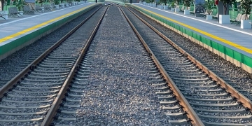 Cu trenul de la aeroportul din Timișoara la Gara de Est! S-a lansat licitația