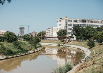 Malurile Begăi, descoperite în cadrul unui tur gratuit pe biciclete, la Timișoara