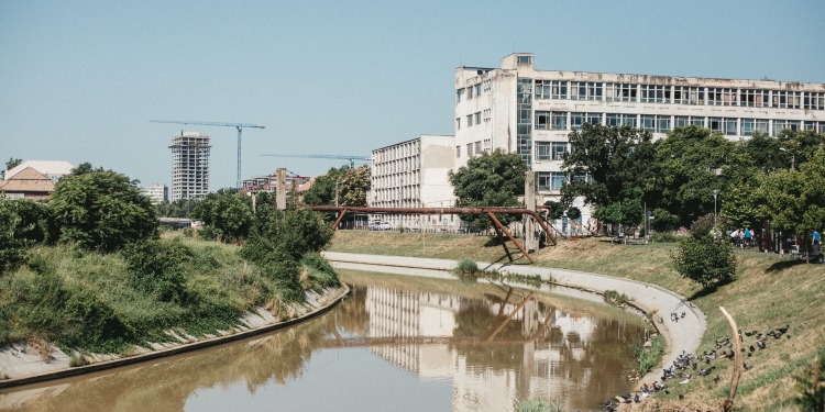 Malurile Begăi, descoperite în cadrul unui tur gratuit pe biciclete, la Timișoara