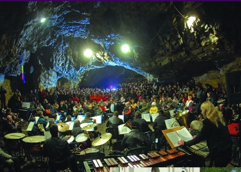 Eveniment unic în lume, concertul din peștera Românești, revine! Vezi programul