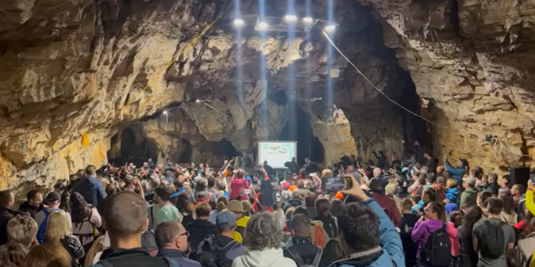 Al doilea concert din Peștera Românești, din această toamnă, un succes