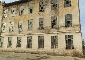 Focar de infecție la fosta fabrică de țigarete din Timișoara