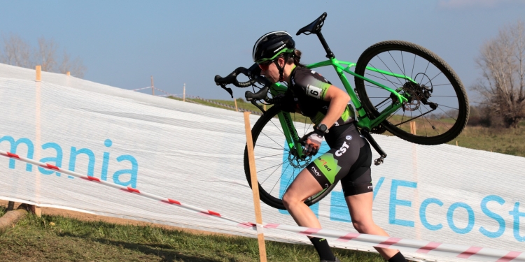 Competiție de alergare și pedalare lângă Timișoara, în Lunca Timișului