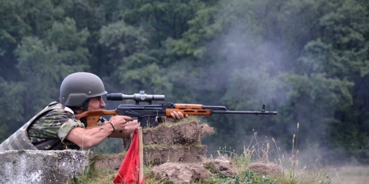 Atenție, se trage și se aruncă cu grenade, la Chișoda