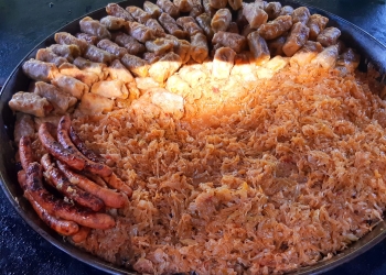 Ateliere gastronomice și expoziții de port la Muzeul Satului Bănățean din Timișoara