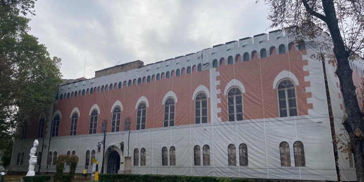 Poate începe reabilitarea Castelului Huniade! Primăria Timișoara a eliberat autorizația de construire