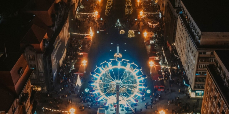 Feerie la Timișoara, de sărbători! Peste 1 milion de luminițe vor împodobi orașul